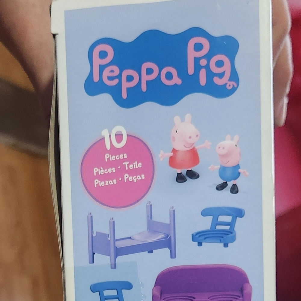 Peppa Pig Carry-Along House Playset - Multicolor NIB - Picture 6 of 9